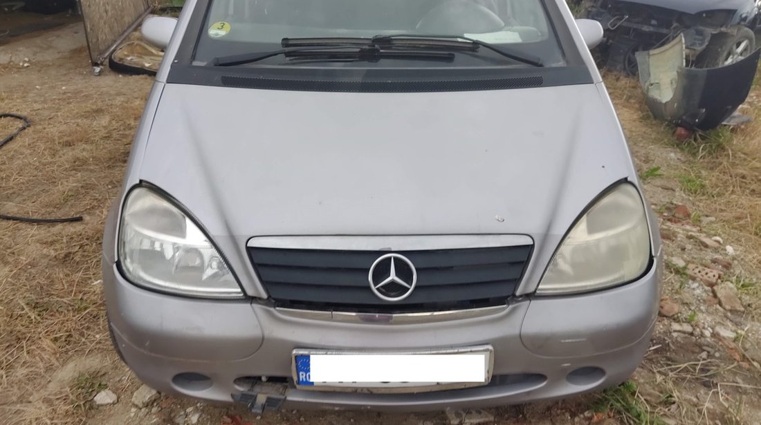 Dezmembrez Mercedes A CLass motor 1.7 Diesel