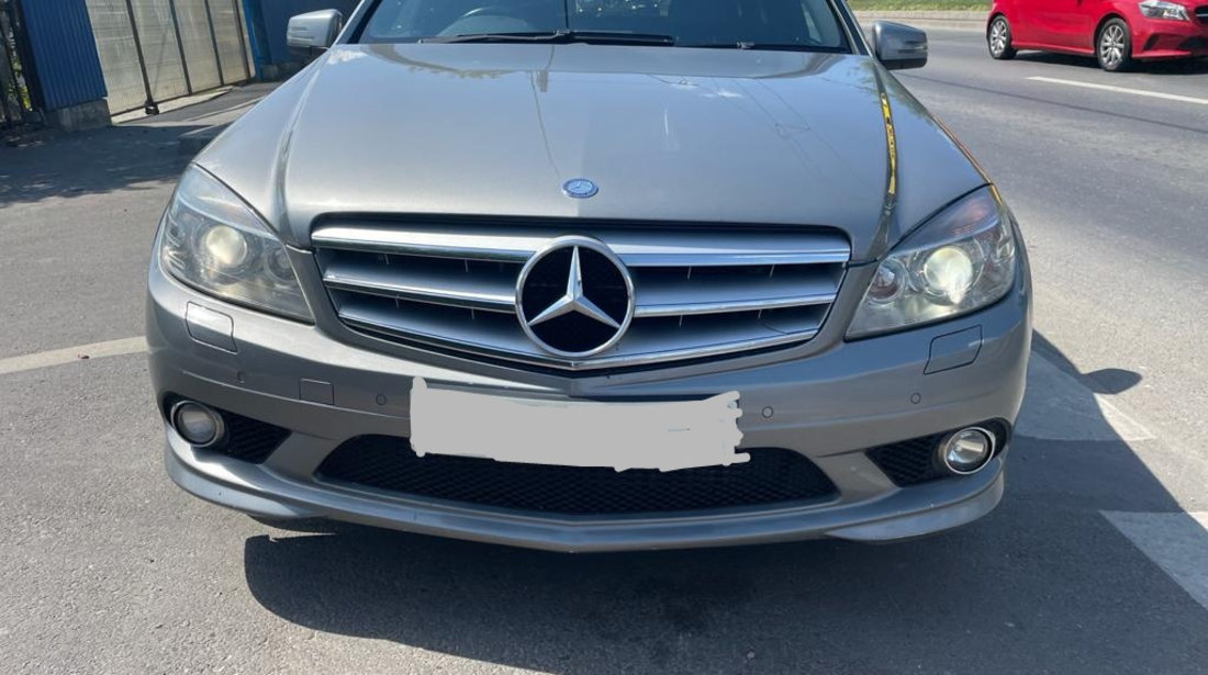 Dezmembrez Mercedes Amg C320 cdi w204