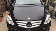 Dezmembrez Mercedes B class w245 2.0 cdi 2008