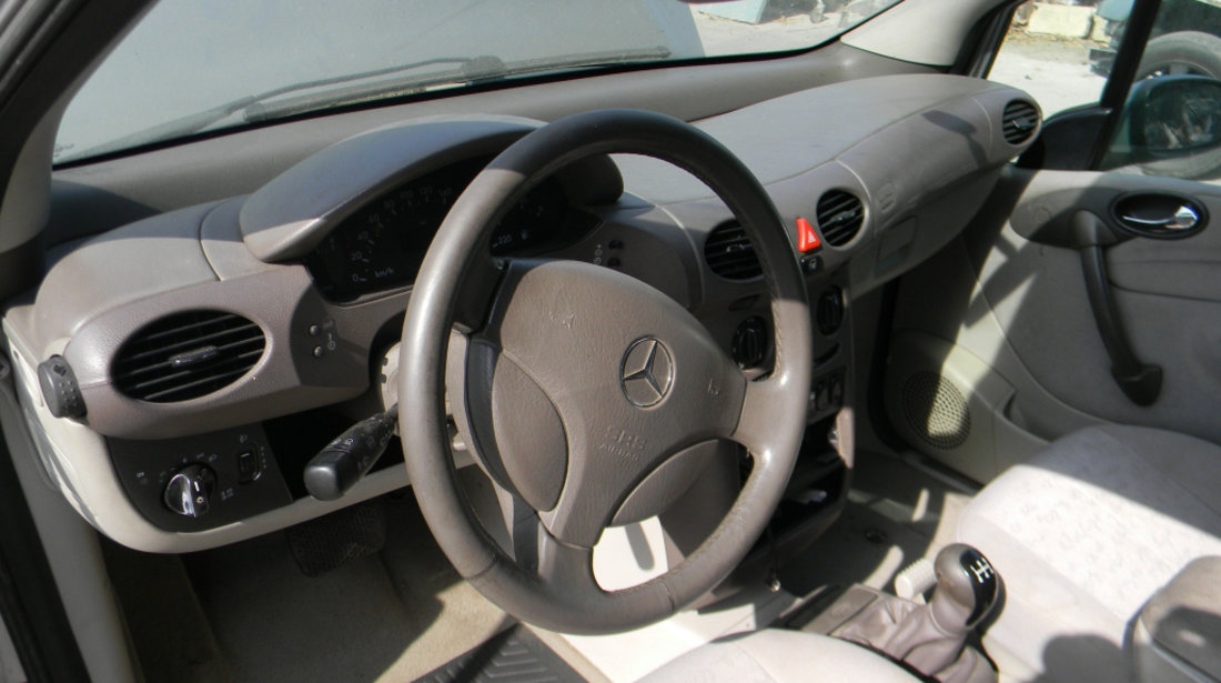 Dezmembrez Mercedes-Benz A-CLASS (W168) 1997 - 2004 A 170 CDI (168.008) OM 668.940 ( CP: 90, KW: 66, CCM: 1689 ) Motorina