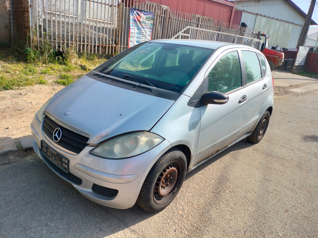Dezmembrez Mercedes-Benz A-CLASS (W169) 2004 - 2012 A 150 (169.031, 169.331) M 266.920 ( CP: 95, KW: 70, CCM: 1498 ) Benzina