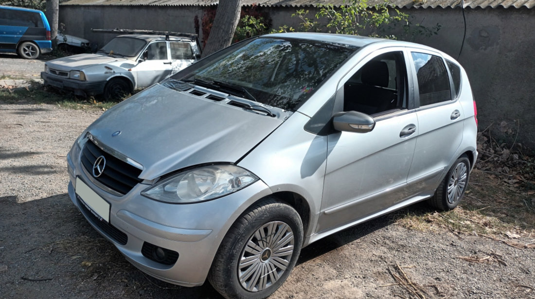 Dezmembrez Mercedes-Benz A-CLASS (W169) 2004 - 2012 A 150 (169.031, 169.331) M 266.920 ( CP: 95, KW: 70, CCM: 1498 ) Benzina