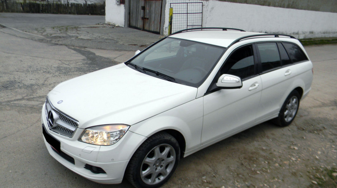 Dezmembrez Mercedes-Benz C-CLASS (W204) 2007 - 2014 C 200 CDI (204.207) OM 646.811 ( CP: 136, KW: 100, CCM: 2148 ) Motorina