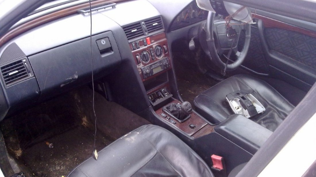 DEZMEMBREZ MERCEDES BENZ C220 D AN 1995