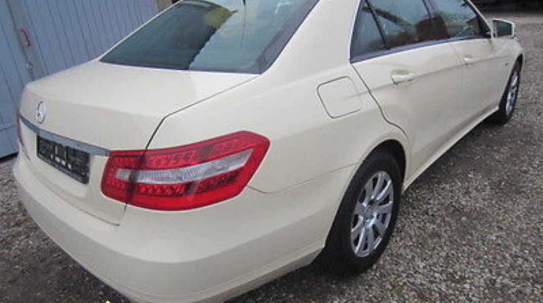 DEZMEMBREZ MERCEDES BENZ E CLASS 220 CDI W212 170 CP AN 2011 MASINA INTREAGA ORICE PIESA LIVRAM ORIUNDE IN TARA PRI CURIERAT