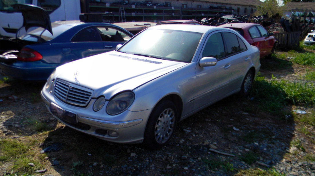 Dezmembrez Mercedes-Benz E-CLASS (W211) 2002 - 2009 E 220 T CDI (211.206) OM 646.961 ( CP: 150, KW: 110, CCM: 2148 ) Motorina