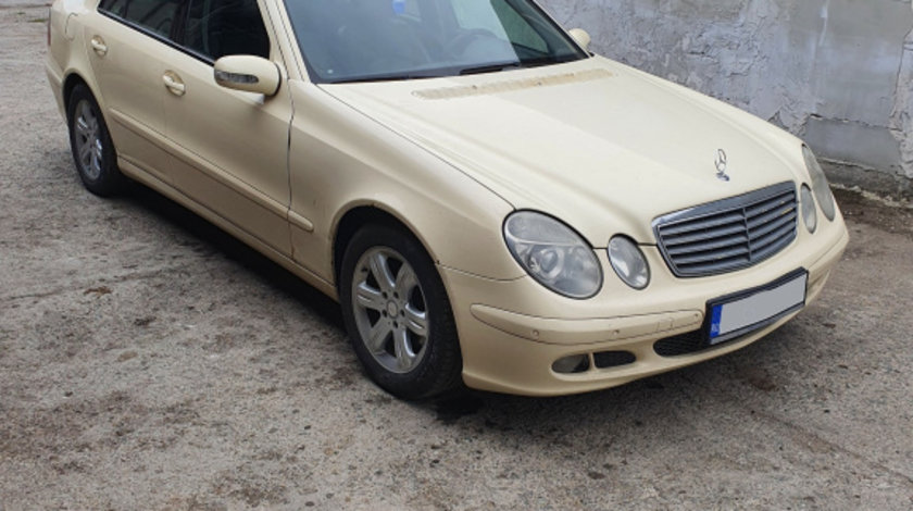 Dezmembrez Mercedes-Benz E-CLASS (W211) 2002 - 2009 E 200 CDI (211.004) Motorina