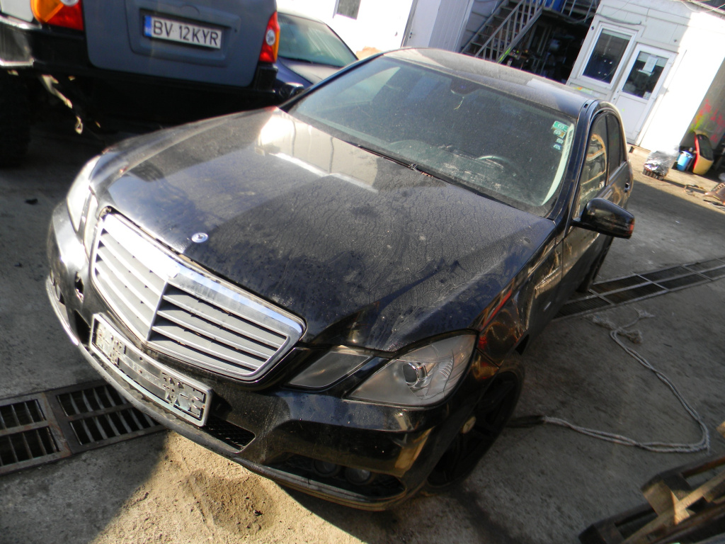 Dezmembrez Mercedes-Benz E-CLASS (W212) 2009 - 2016 E 200 CDI / BlueTEC (212.205, 212.206) OM 651.925 ( CP: 136, KW: 100, CCM: 2143 ) Motorina