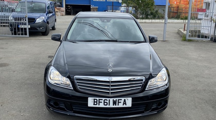 Dezmembrez Mercedes C 220 cdi 2012 W204 euro 5 cod motor 651911