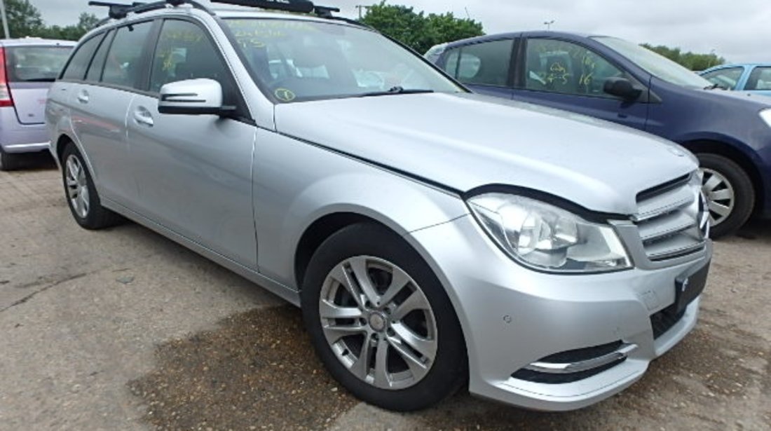 Dezmembrez Mercedes C-class (S204), 2.0cdti