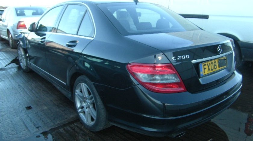 Dezmembrez Mercedes C class (W204), 2.0cdi