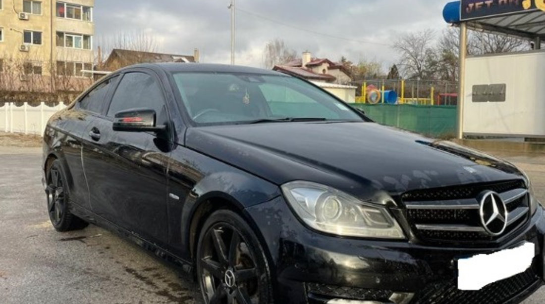 Dezmembrez Mercedes C-CLASS W204 2012 coupe Facelift