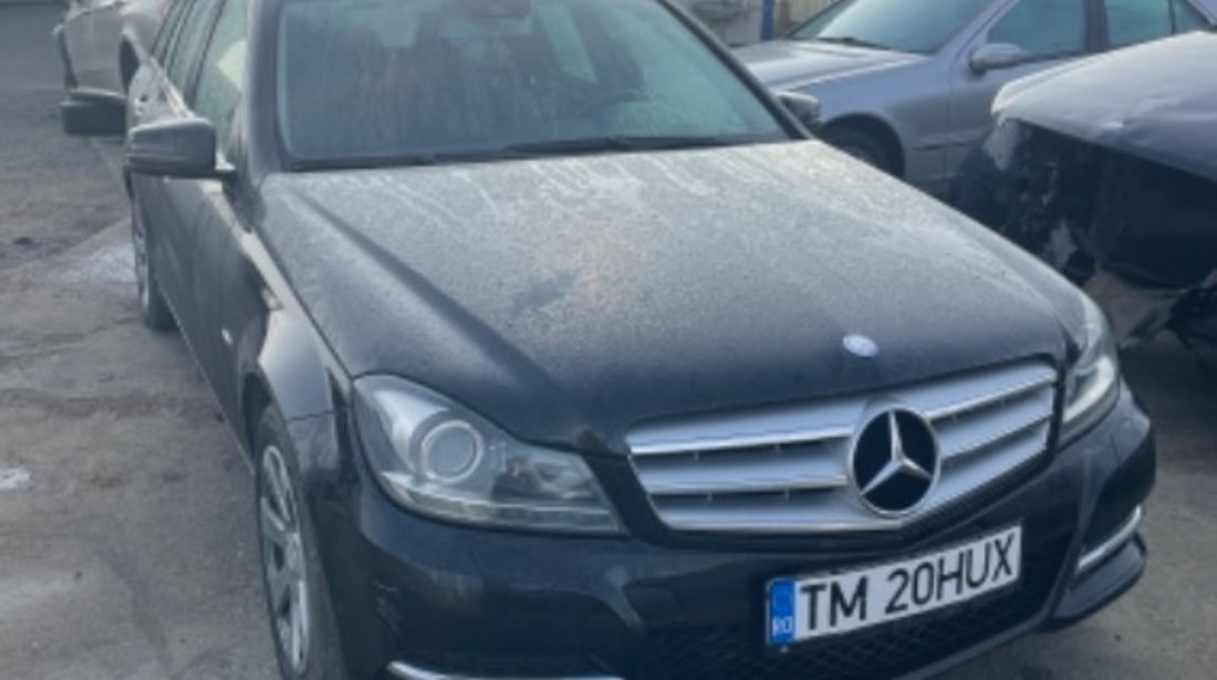 Dezmembrez Mercedes c class w204 Facelift 2.2 euro 5