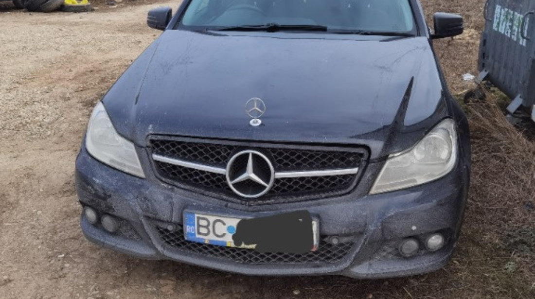 Dezmembrez Mercedes C class w204 facelift 2011-2014