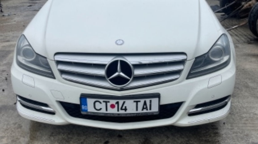 DeZmembrez Mercedes c class w204 Facelift combi break