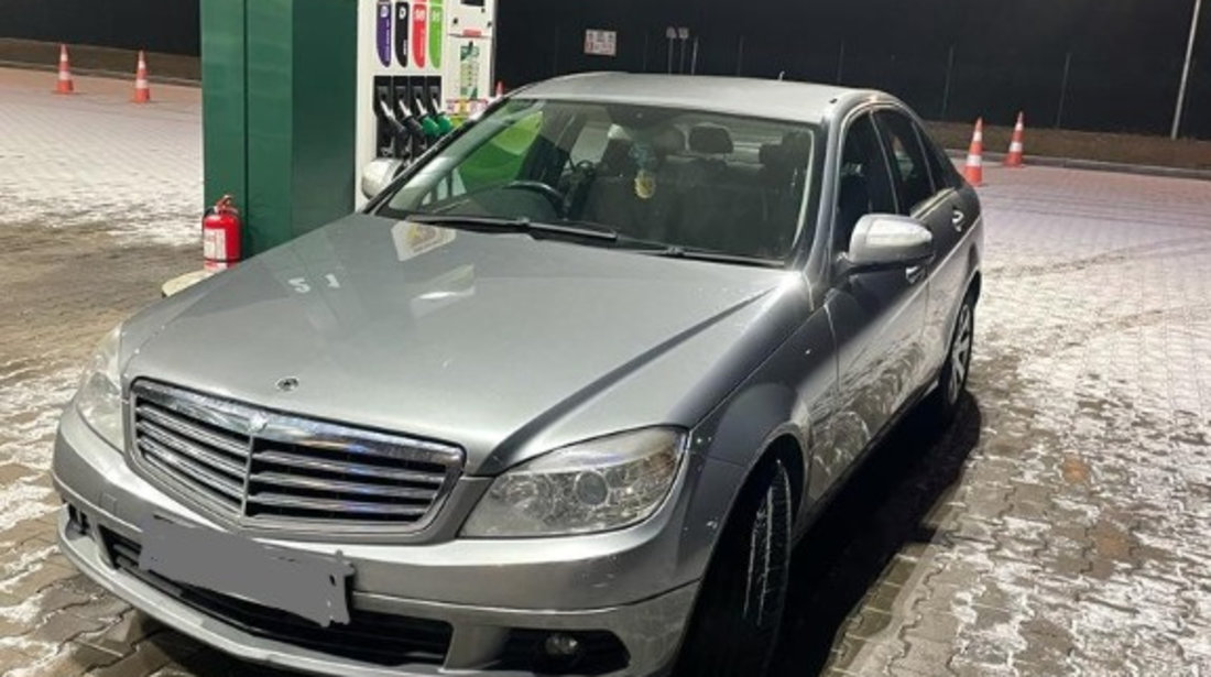 Dezmembrez Mercedes C220 W204 euro4