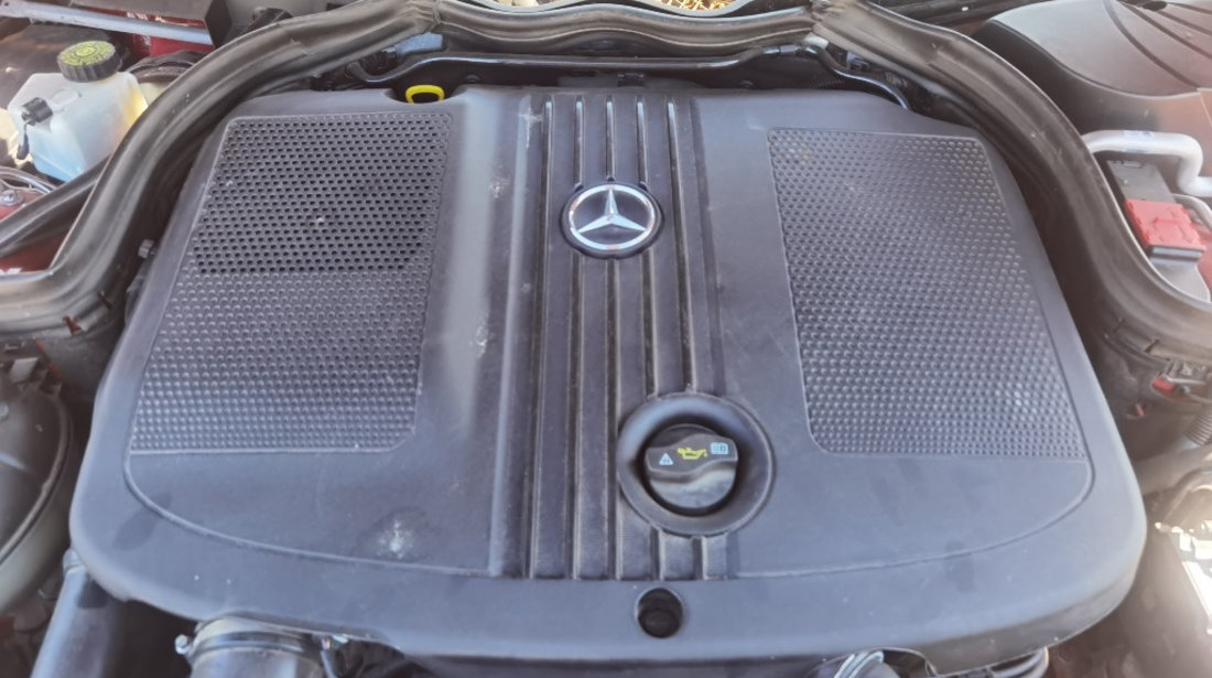 Dezmembrez Mercedes C220 W204 facelift