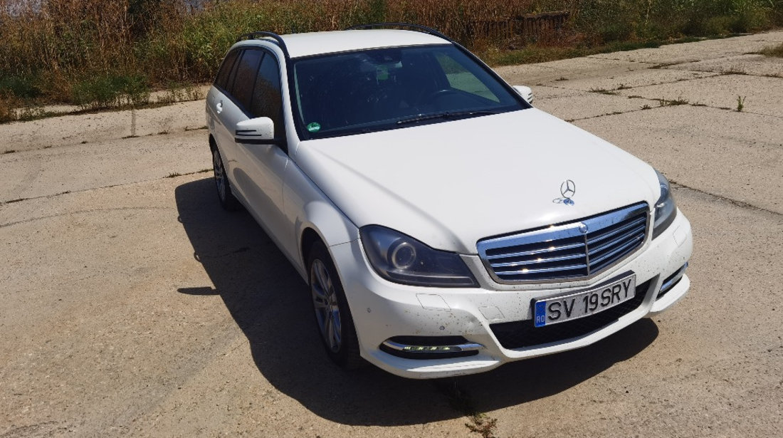 Dezmembrez Mercedes C250 cdi w204 facelift