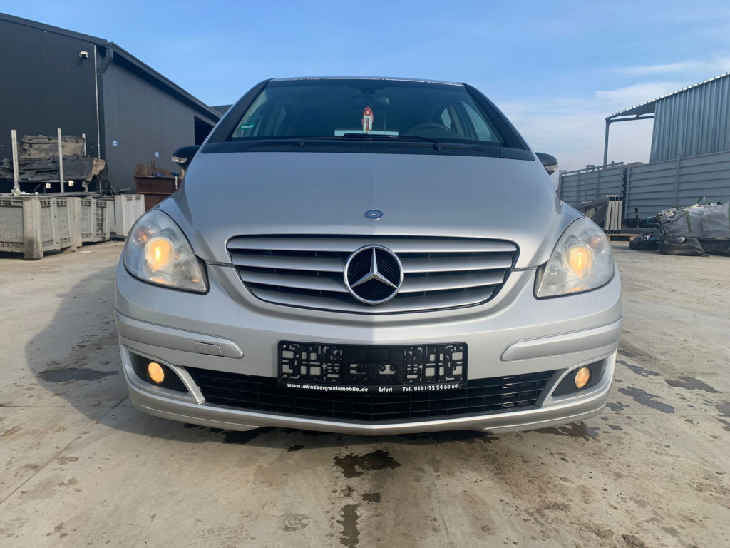 Dezmembrez Mercedes Clasa B (W245) [Fabr 2005-2011]