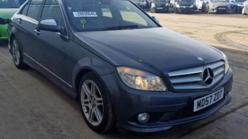 DEZMEMBREZ MERCEDES CLASA C 2.2CDI