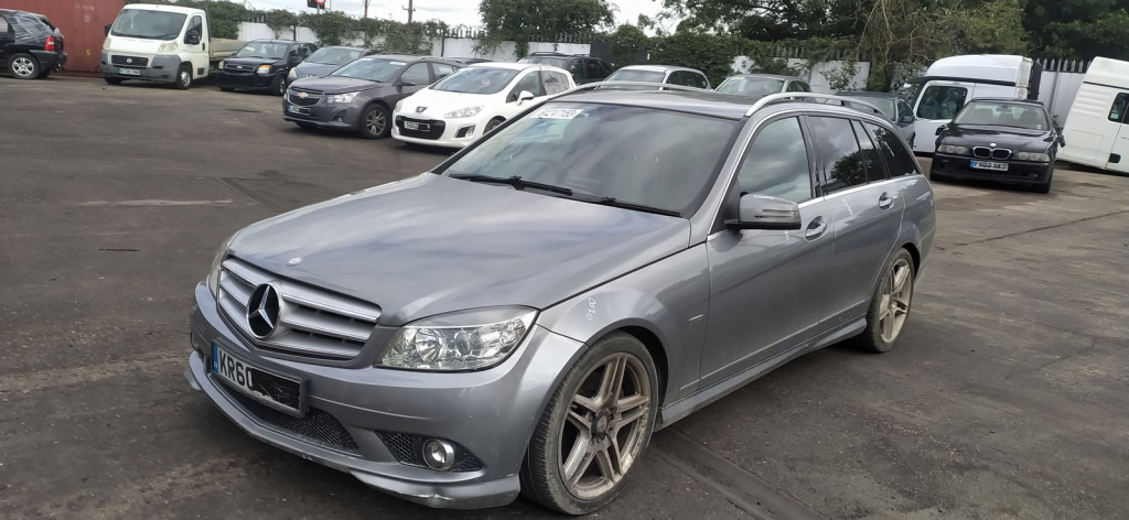Dezmembrez Mercedes Clasa C (W204) [Fabr 2007-2014]