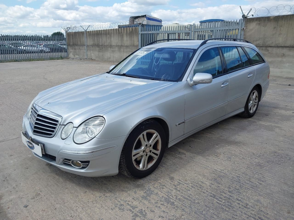 Dezmembrez Mercedes Clasa E T-Model (S211) [Fabr 2003-2009] Facelift