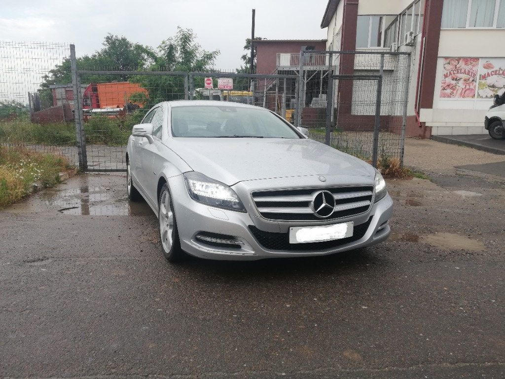 DEZMEMBREZ MERCEDES CLS 350 CDI W218 AN 2011