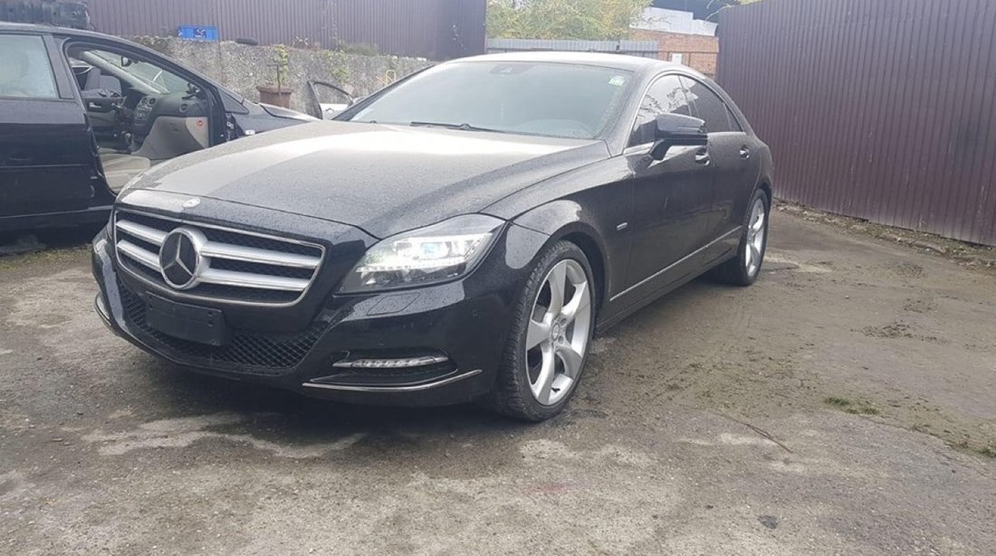 Dezmembrez Mercedes CLS 350 W218 E5 an 2012