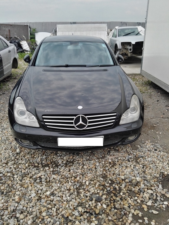 Dezmembrez Mercedes Cls W219