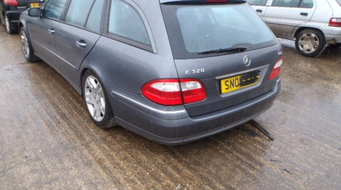 Dezmembrez Mercedes E 320cdi an 2006