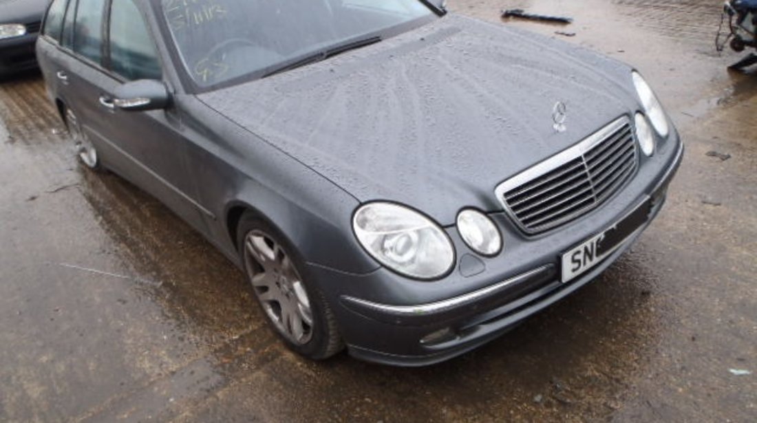 Dezmembrez Mercedes E 320cdi an 2006