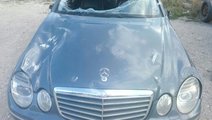 Dezmembrez mercedes e class E270 w211