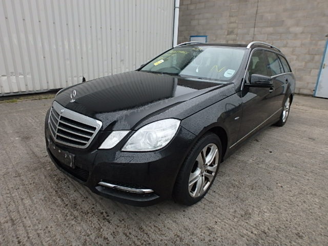 Dezmembrez Mercedes E-class (S212), 2.0cdi, orice piesa!