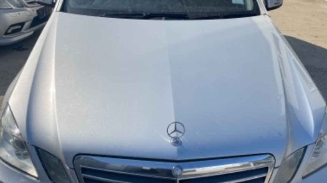 Dezmembrez Mercedes e class w212 combi, break , 2.2 d euro 5