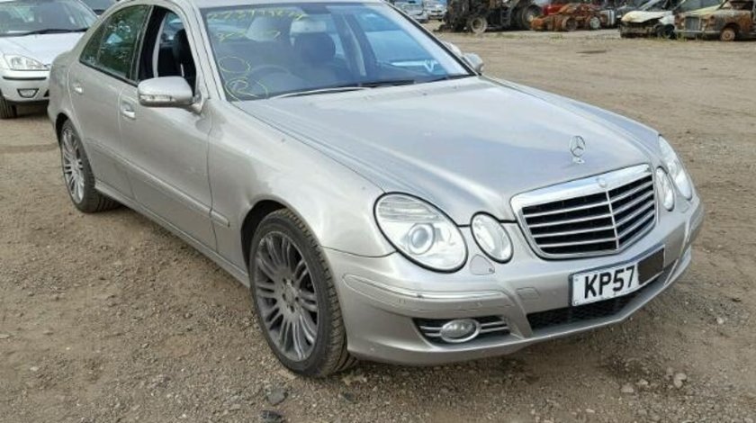 Dezmembrez Mercedes E200, 2.2cdi