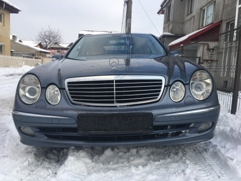 Dezmembrez Mercedes E200 w211 2006