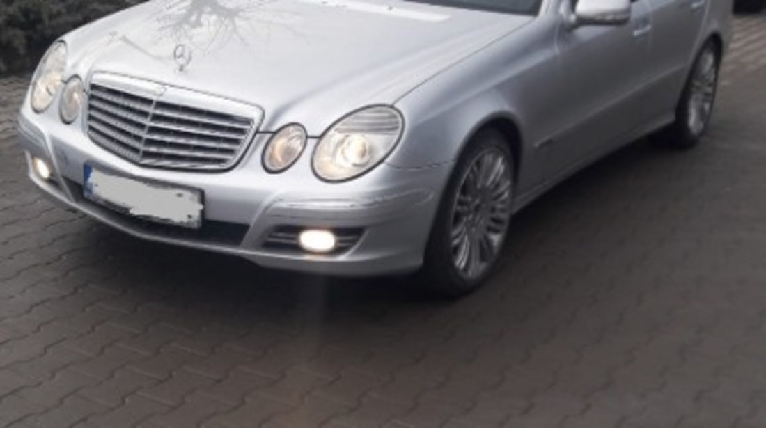 Dezmembrez Mercedes E220 cdi w211 an 2007 facelift 170 cp