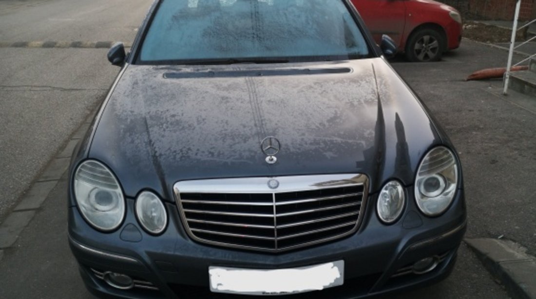 Dezmembrez Mercedes E220 cdi w211 facelift