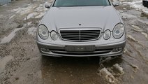 Dezmembrez Mercedes e220 cdi w211