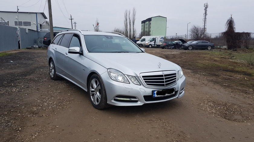 Dezmembrez Mercedes E220 CDI w212 TIP 651