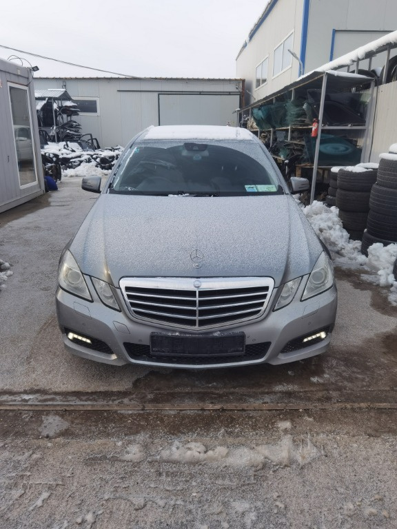 Dezmembrez Mercedes E220 cdi w212