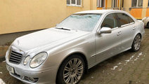 Dezmembrez Mercedes E320 cdi w211 facelift