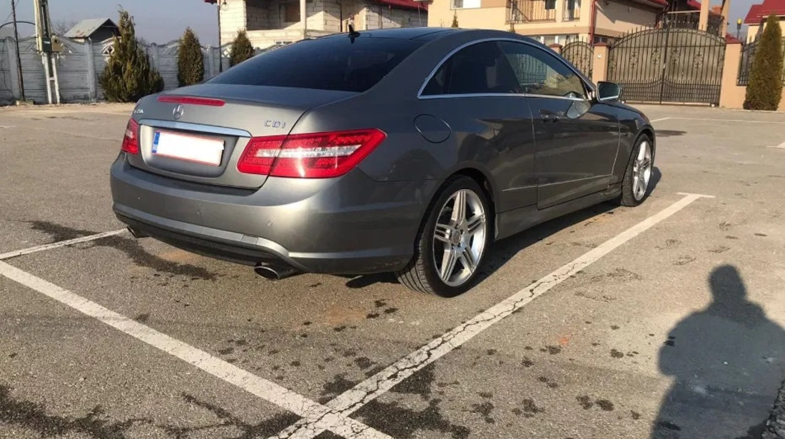 Dezmembrez Mercedes E350 coupe 2009