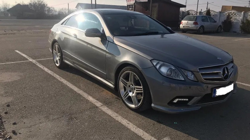 Dezmembrez Mercedes E350 coupe 2009