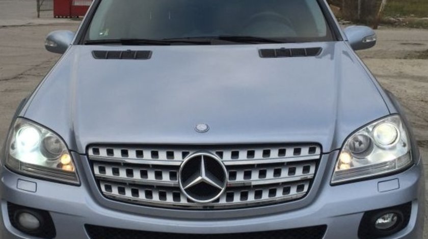 Dezmembrez Mercedes ML350 W164