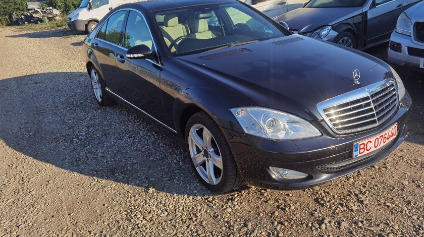 Dezmembrez Mercedes S-Class W221 2006 BERLINA 3500 benzina