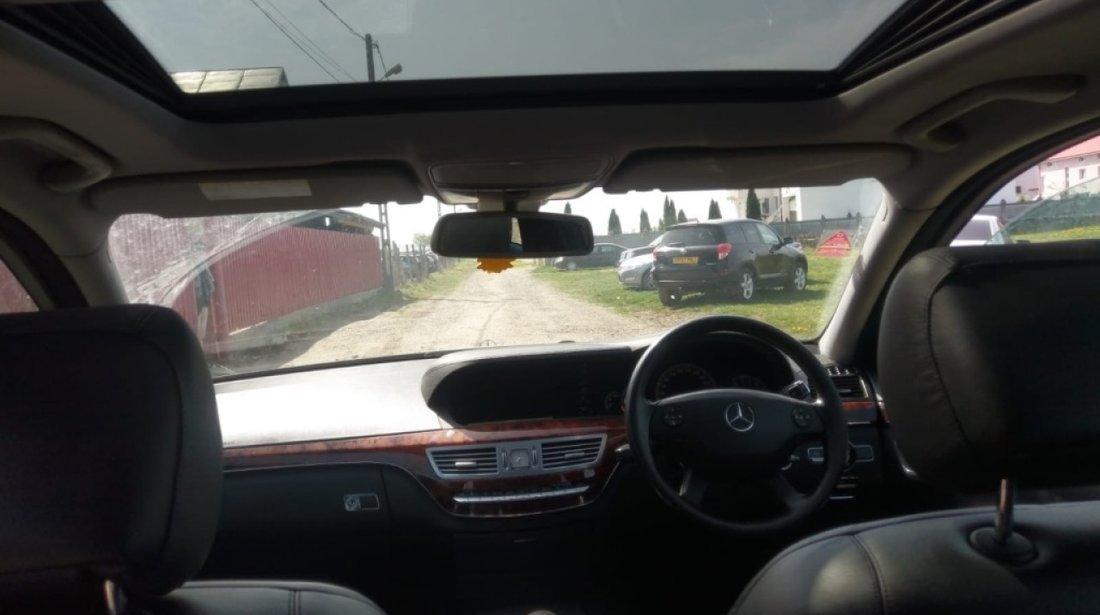 Dezmembrez Mercedes S-Class W221 2008 LONG 3.0cdi v6 om642