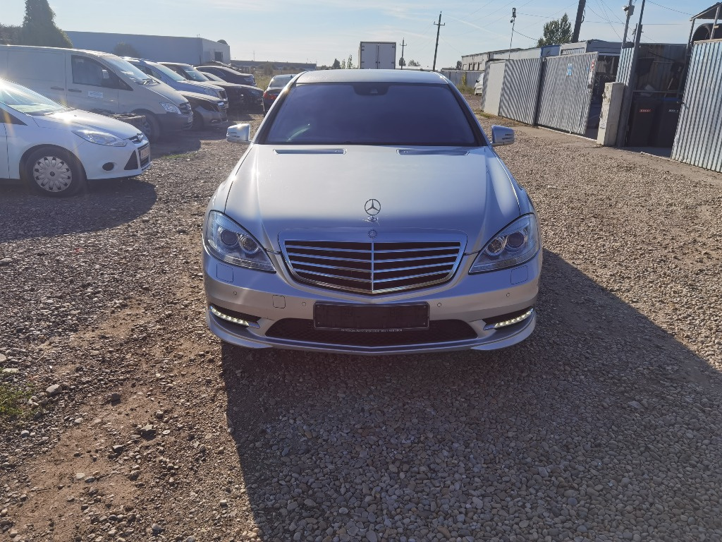 Dezmembrez Mercedes S350 cdi w221 facelift AMG