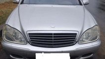 Dezmembrez Mercedes S500 w220