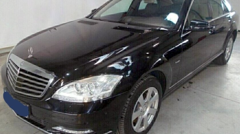 Dezmembrez Mercedes Sclass W221 4matic 350D, an 2012
